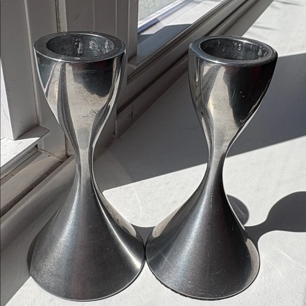 Vintage Hourglass Stainless Steel Candle Holders - Pair - Picture 12 of 13